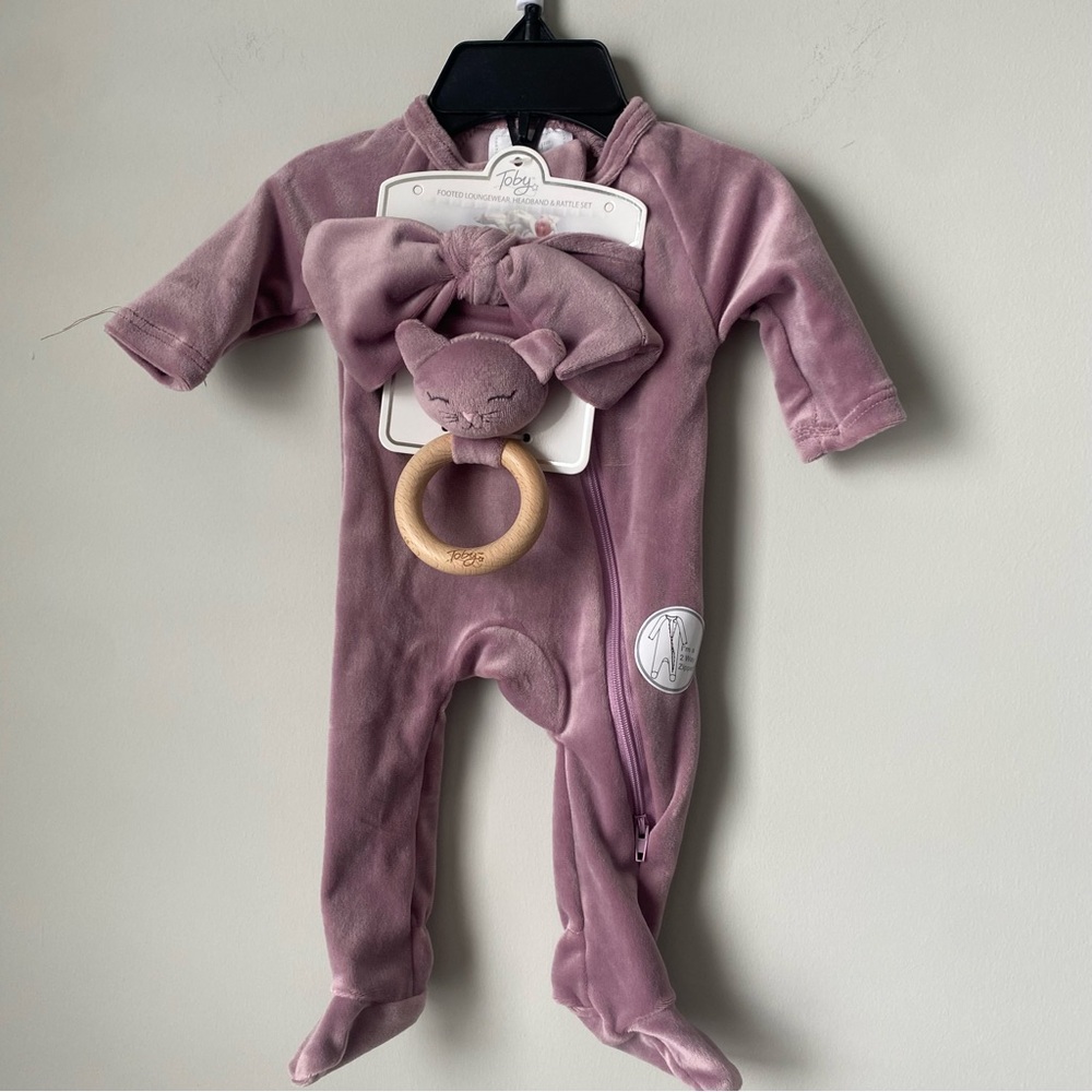 Baby girl bundle. 3 Newborn, 1 0/3 all NWT - Picture 4 of 9